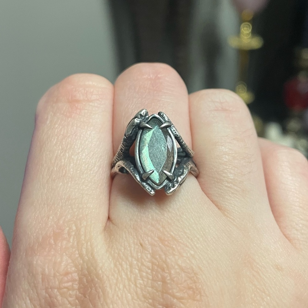 Bloodmilk jewels limited medusa devotion ring